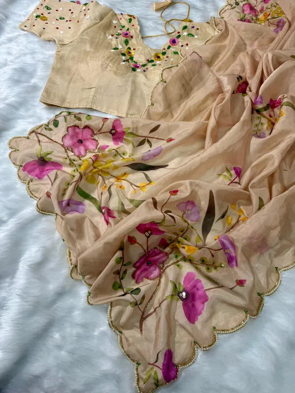 Beige_Floral_Hand-Embroidered_Saree