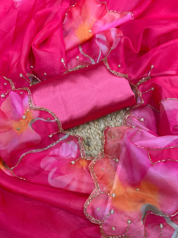 Rani_Katdana_and_Beads_Hand-Embroidered_Saree