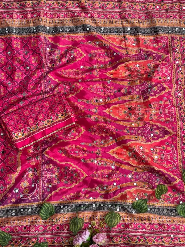 Rani_Ajarakh_Print_Mirror_Embroidered_Saree
