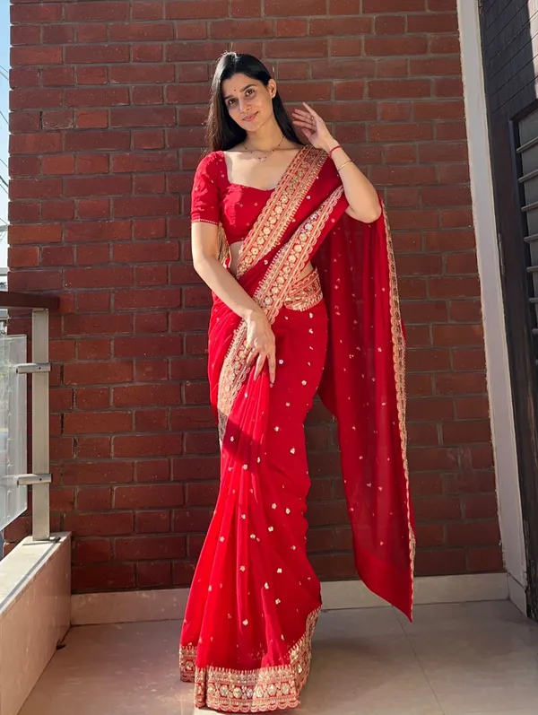 Red_Classic_Marodi_Embroidered_Saree