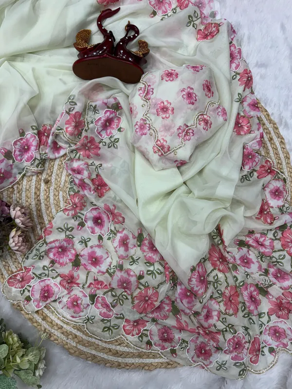Pink_Tabby_Silk_Beads_Embroidered_Saree