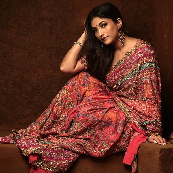 Orange_Ajarakh_Print_Mirror_Embroidered_Saree