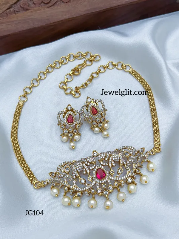 Sparkling_American_Diamond_Stone_Necklace_With_Earring.