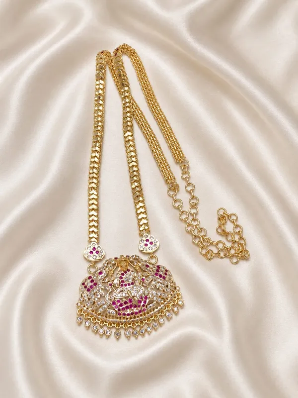 Traditional_Gold_Finish_Lakshmi_Temple_Pendant_Necklace_with_Ruby_&_White_Stones