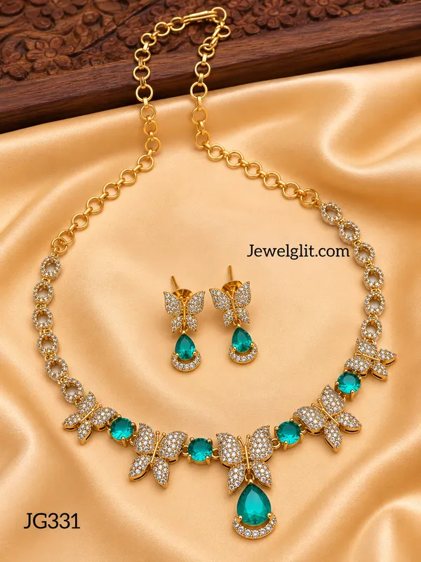 Sparkling_AD_Stone_Butterfly_Necklace_With_Earring.