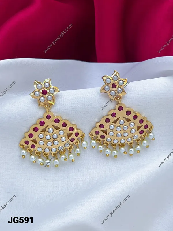 Classic_Ruby_Stone_Pearl_Hanging_Earrings