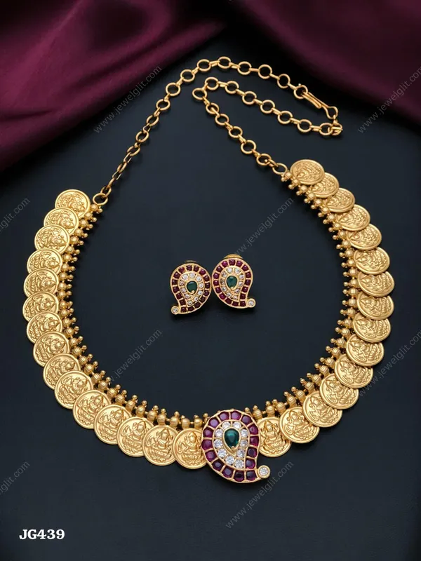 ELEGANT_KASUMALAI_NECKLACE