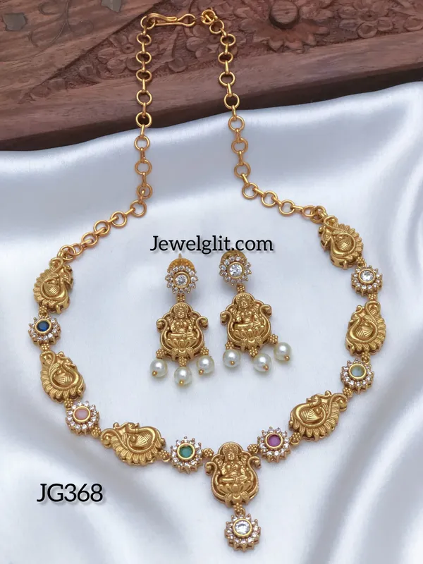 Elegant_Cute_Peacock_Necklace