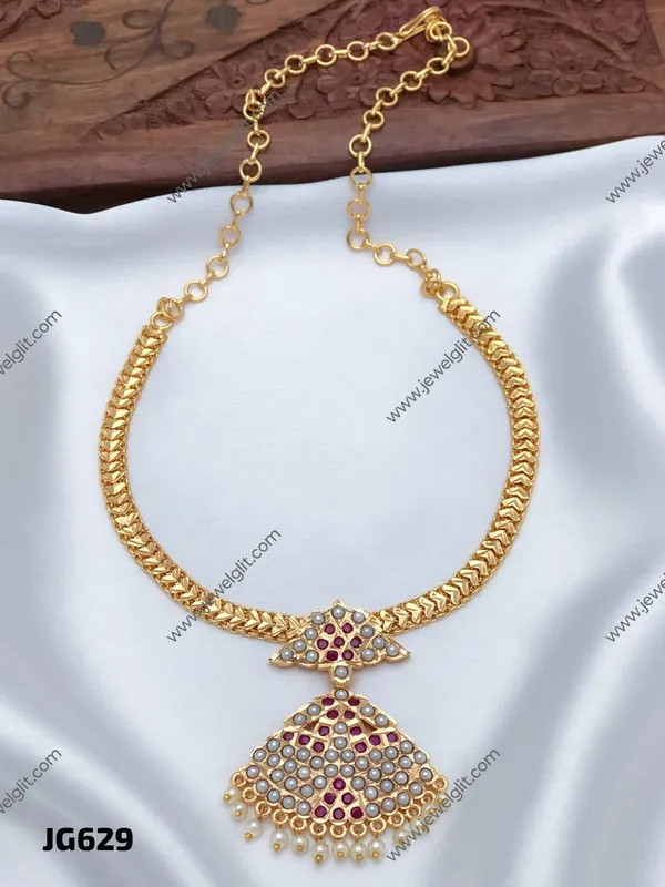 Elegant_Impon_Attigai_Traditional_Choker_Necklace