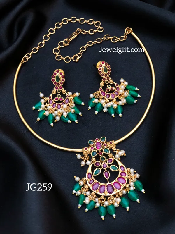 Elegent_AD_Stone_Green_Beads_Necklace_With_Earring.