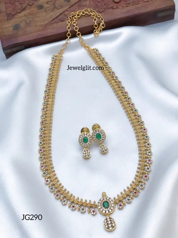 Elegent_AD_Stone_Long_Haram_With_Earring.
