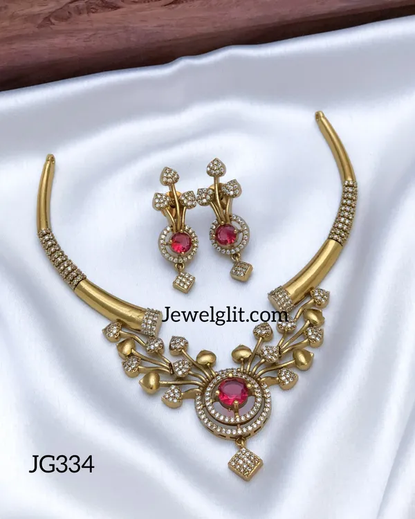 Elegent_AD_Stone_Necklace_With_Earring.