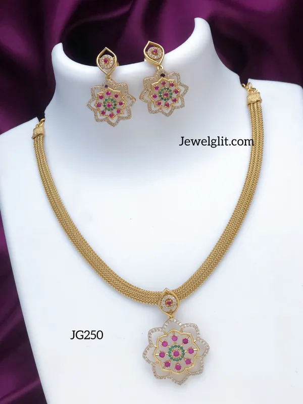Elegent_AD_Stone_Necklace_With_Earring.