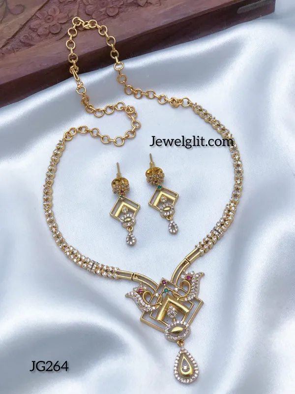Elegent_AD_Stone_Necklace_With_Earring.