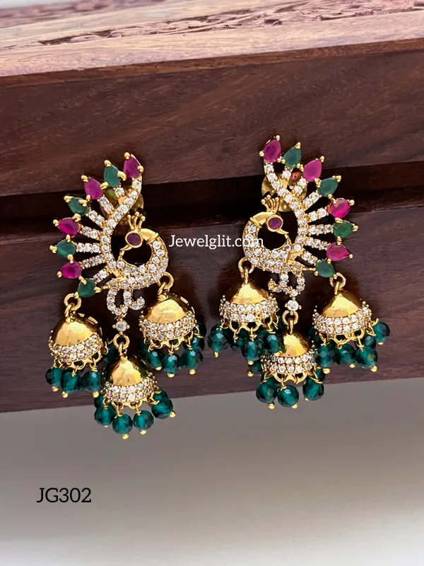 Elegent_AD_Stone_Peacock_Earring