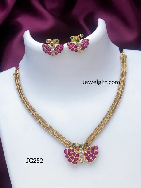 Elegent_Butterfly_AD_Stone_Choker_With_Earring.