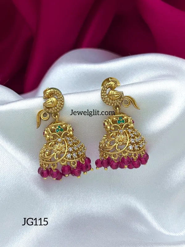 Elegent_Traditional_Peacock_Jhumka.