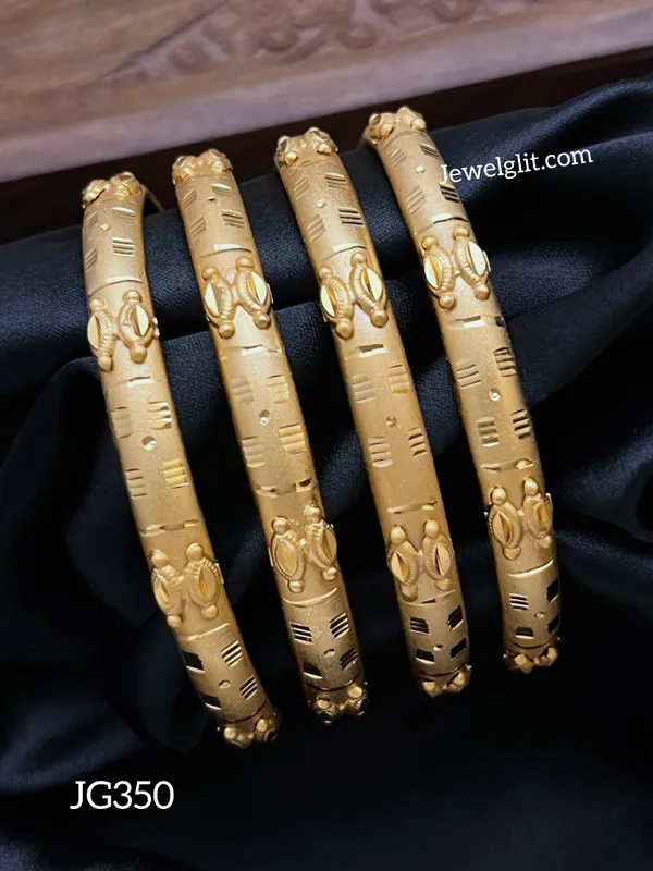 Forming_GoldLook_Bangle