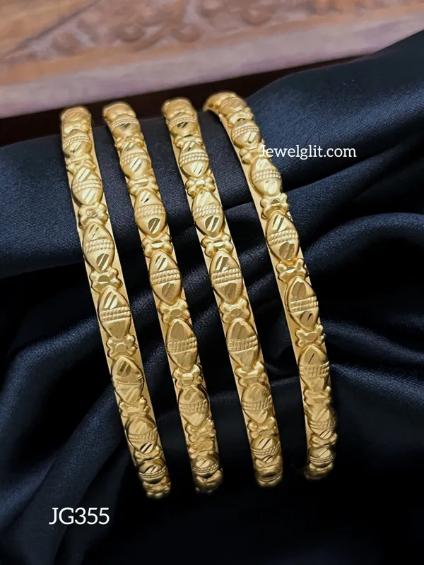 Forming_GoldLook_Bangle