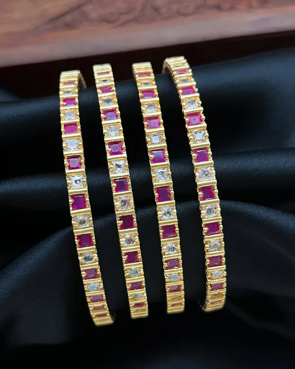 IMITATION_AD_STONE_BANGLE.