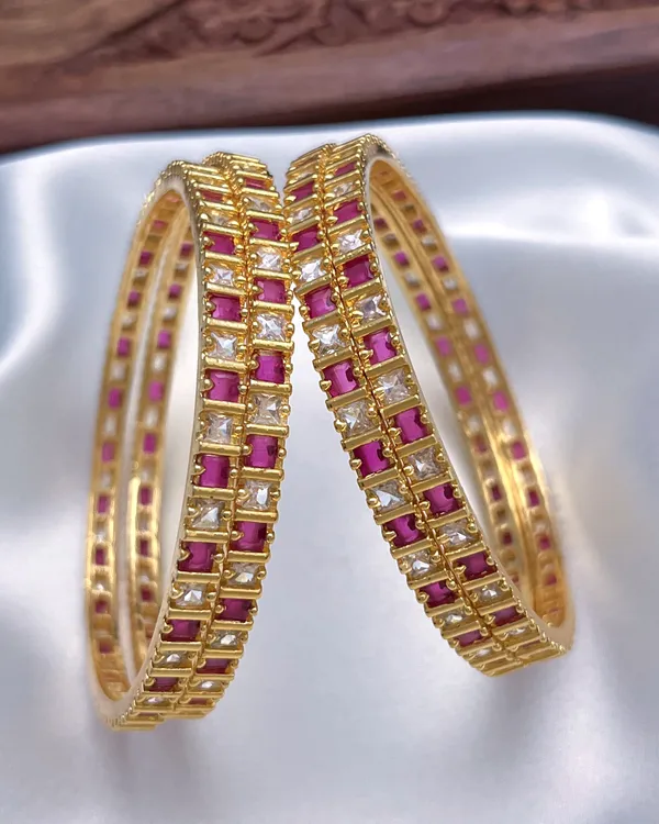 IMITATION_AD_STONE_BANGLE.