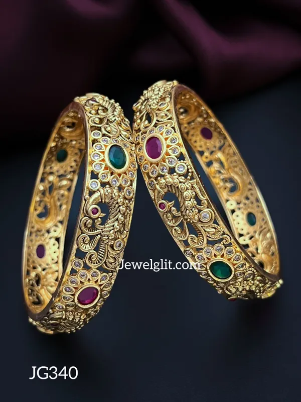 Imitation_AD_Stone_Peacock_Bangle