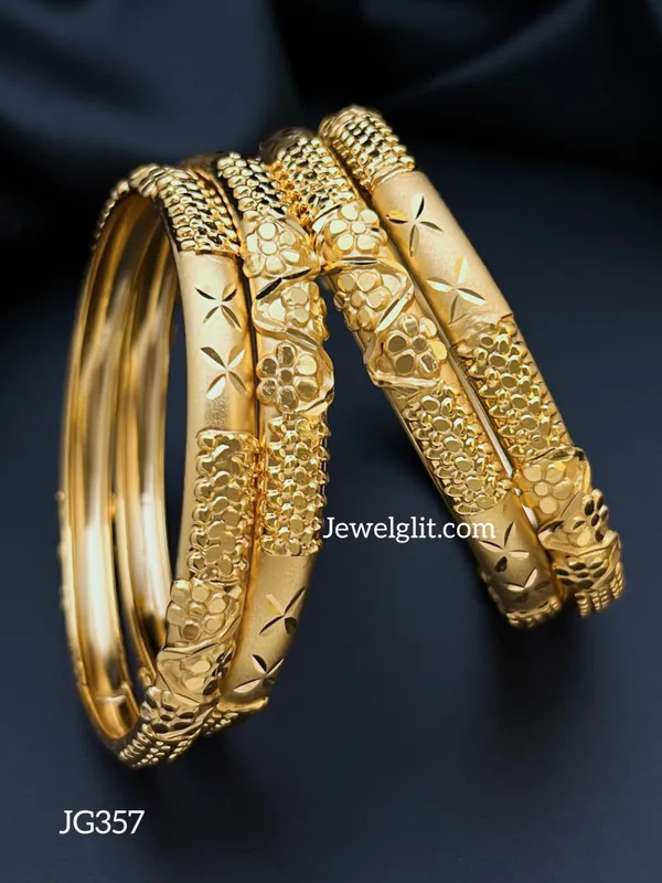 Microplated_Forming_GoldLook_Bangle.
