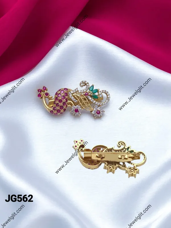 PEACOCK_AURA_DESIGNER_SAREE_PIN