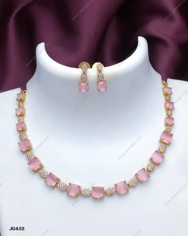 PINK_COLOUR_NECKLACE_WITH_EARRING