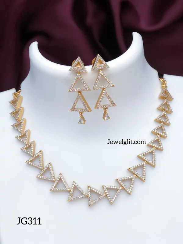 Pretty_AD_Stone_Necklace_With_Earring