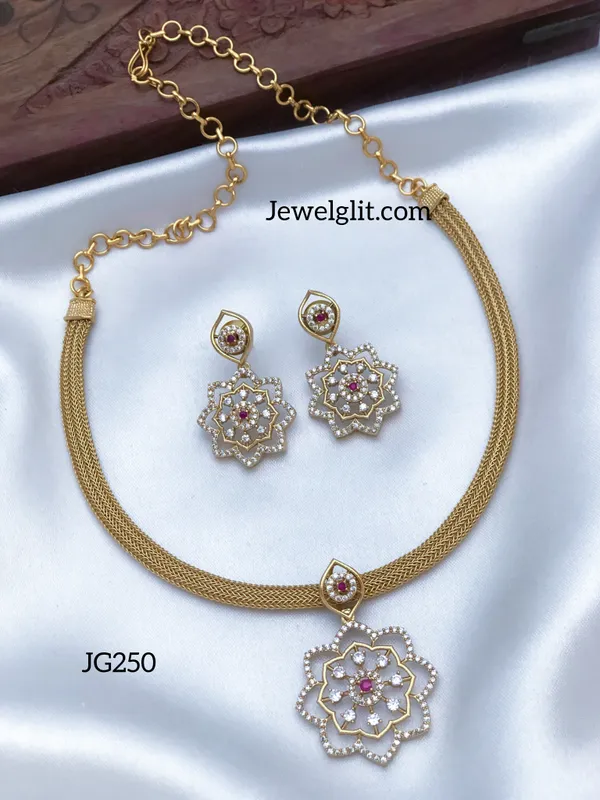 Pretty_AD_Stone_Necklace_With_Earring.