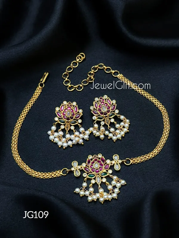Pretty_Unique_Pearl_Lotus_Necklace_With_Earring