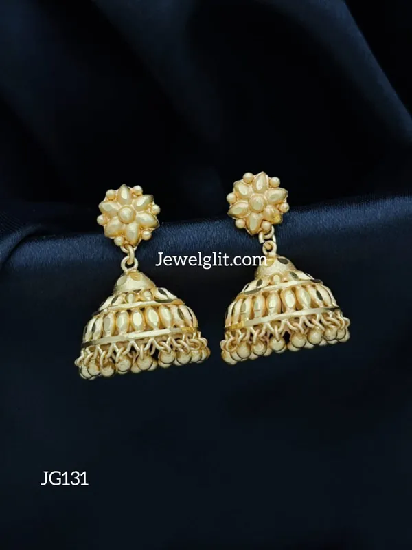 Traditional_One_Gram_Gold_plated_Forming_Polish_Jhumka.