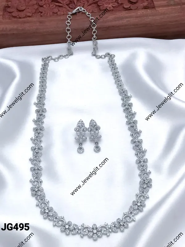 SILVER_PLATED_UNIQUE__LONG_HARAM_SET