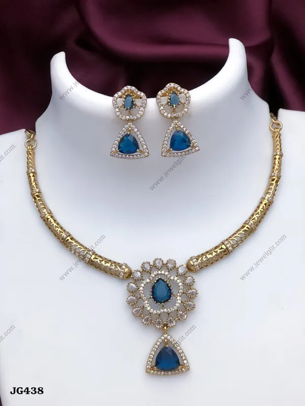 SPARKLING_AD_STONE_NECKLACE_BLUE
