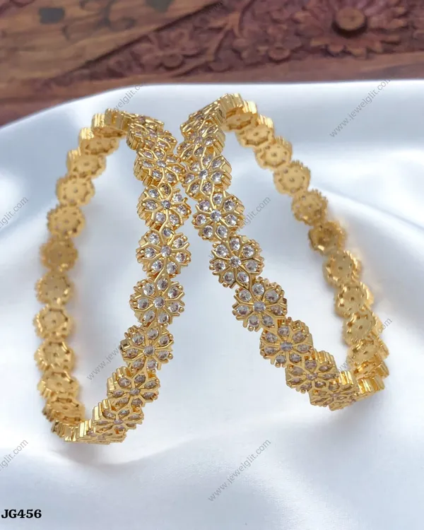 Sparkling_AD_Stone_Bangle
