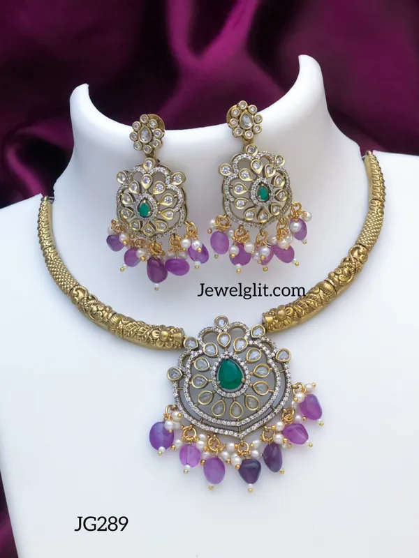 Traditional_AD_Stone_Beads_Necklace_With_Earring.
