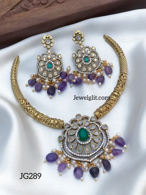 Traditional_AD_Stone_Beads_Necklace_With_Earring.