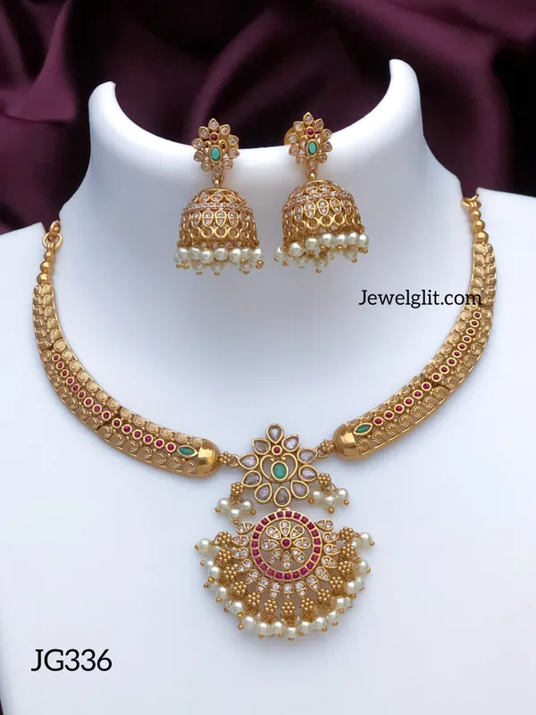 Traditional_AD_Stone_Necklace_With_Earring