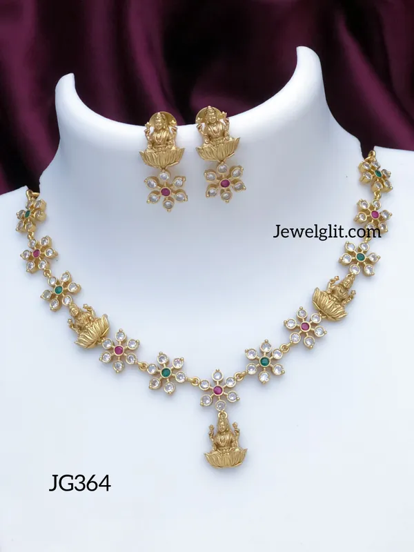 Traditional_AD_Stone_Necklace_With_Earring.