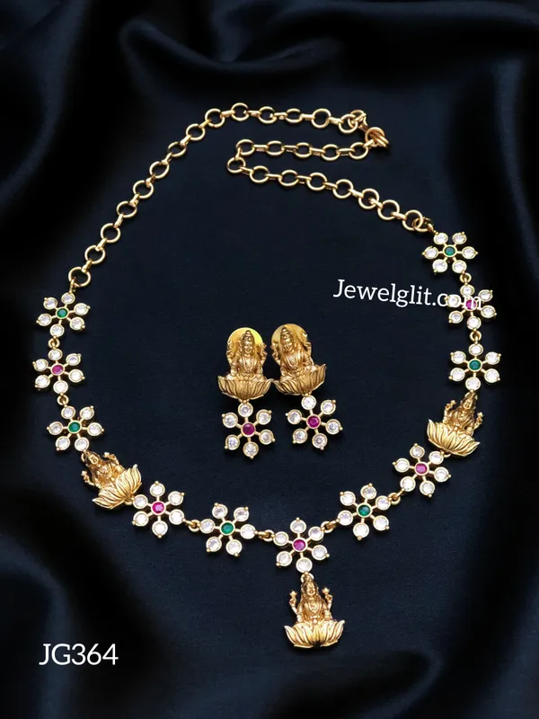 Traditional_AD_Stone_Necklace_With_Earring.