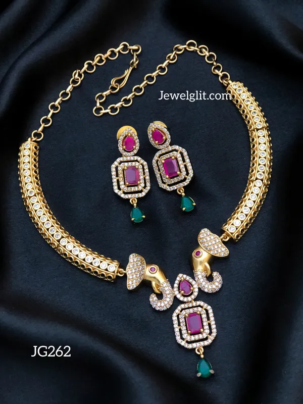 Traditional_Elephant_AD_Stone_Necklace_With_Earring