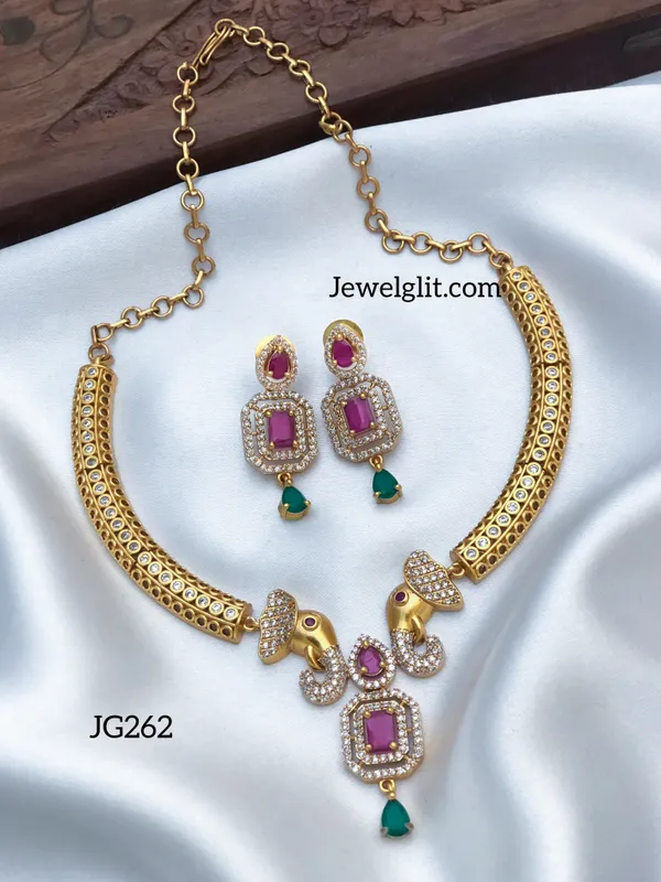 Traditional_Elephant_AD_Stone_Necklace_With_Earring