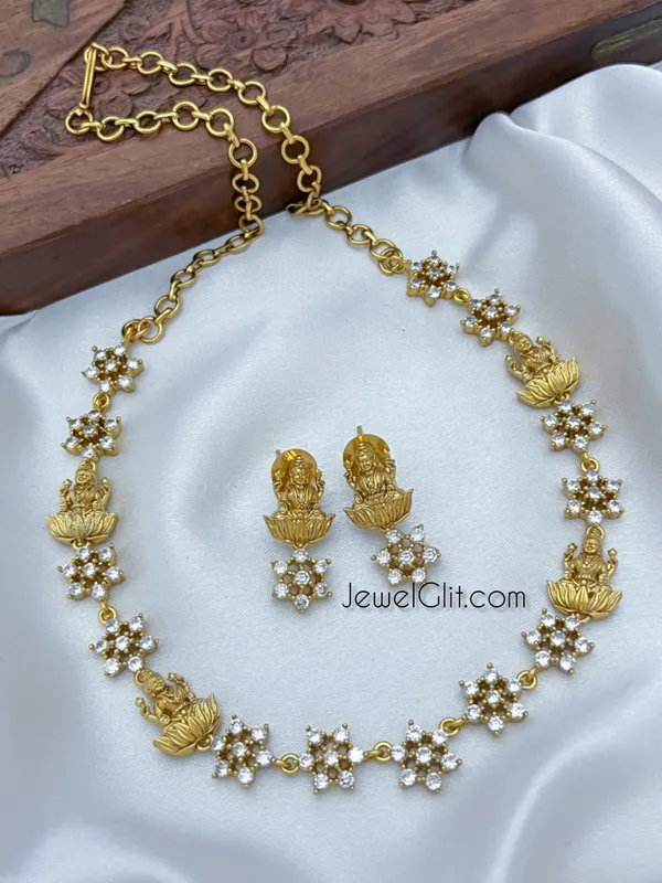 White_Colour_Matte_Finish_Lakshmi_Necklace_Set
