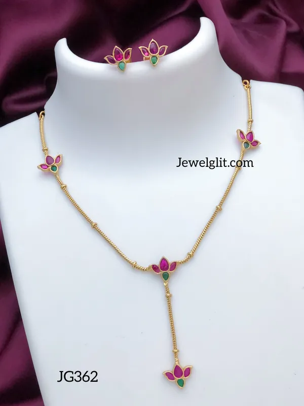 Unique_Lotus_Necklace_With_Earring.