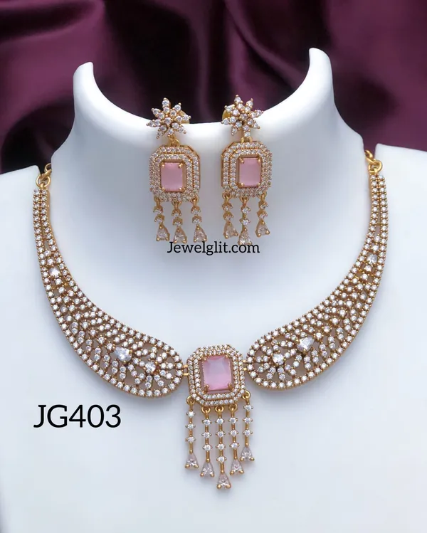 MATTE_FINISH_AD_STONE_NECKLACE