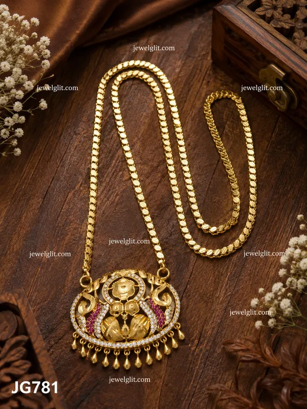TRADITIONAL_TEMPLE_DESIGN_GOLD-PLATED_SANGU_PENDANT_LONG_CHAIN_NECKLACE_FOR_WOMEN_&_GIRLS