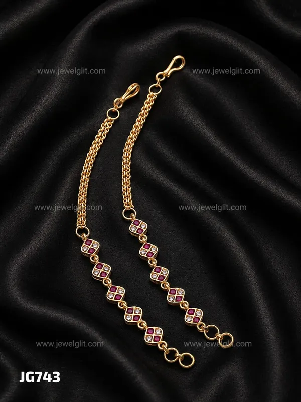 ELEGANT_GOLD_PLATED_DESIGNER_EAR_CHAIN_WITH_AD_STONES