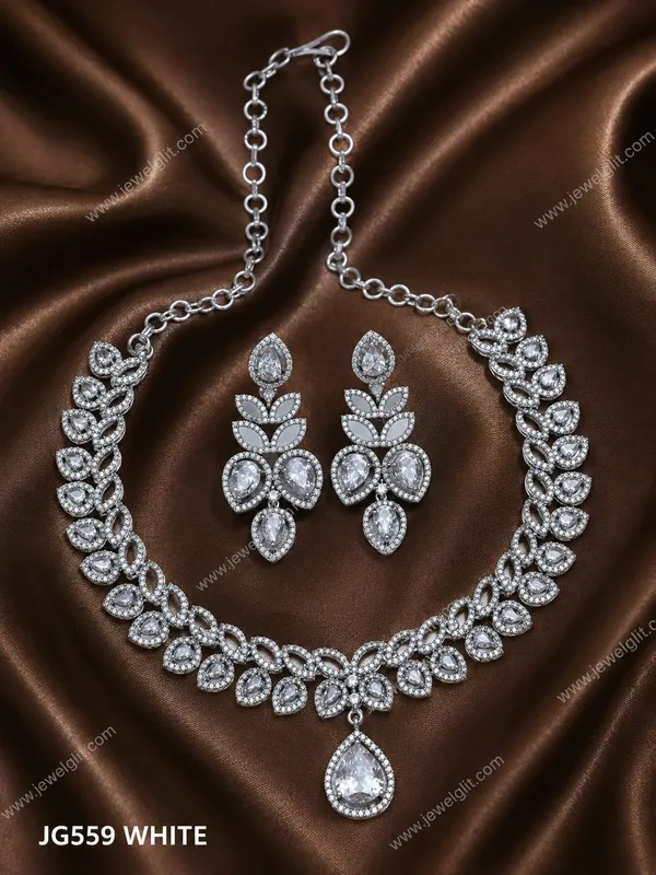 PREMIUM_SILVER_AD_STONE_NECKLACE_WITH_EARRING