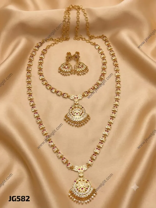 ETHNIC_IMPON_PANCHALOHAM_ATTIGAI_SET_WITH_EARRINGS